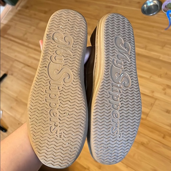 My Slippers Moccasin - Picture 3 of 3